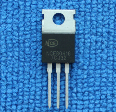 CONF. 10 PZ CIRCUITO INTEGRATO 74HC04 SMD SO14 - Marche Varie