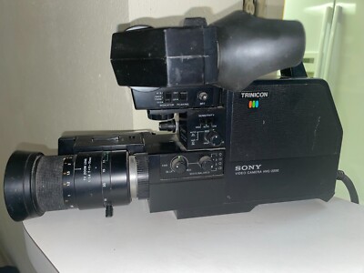 Vintage Sony Trinicon HVC-2200 Color Video Camera Beta II no case