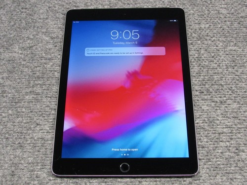 Apple iPad Air 2 128Go Wi-Fi - Argent (Reconditionné