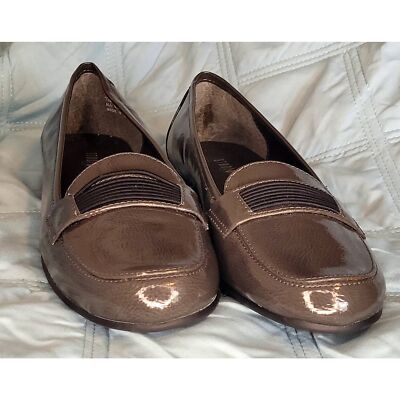 Studio Works Yale Gray Patent Loafer Women's 7.5M Shoes Flat Heel Business Woman