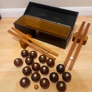 Antique Boxed Set of Jaques of London Carpet / Table Bowls 16 Bowls