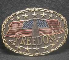 XD17128 NICE VINTAGE 1990s  FREEDOM  AMERICAN FLAGS PATRIOTIC MENS BELT BUCKLE