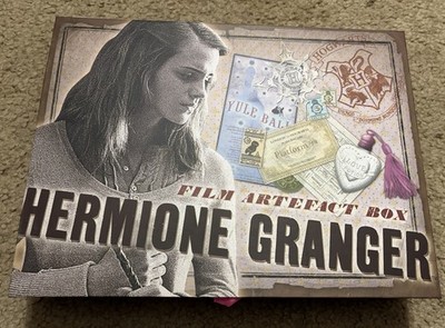 Hermione Granger Harry Potter Film Artefact Box Collectible Set