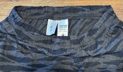 Boys size 10 Animal Print PYJAMA PANTS - Elastic waist 7970 - Picture 3 of 3