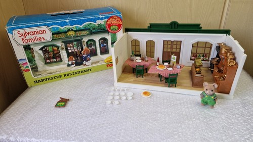 Sylvanian Families TOMY Harvester Ristorante con scatola - Foto 2 di 23