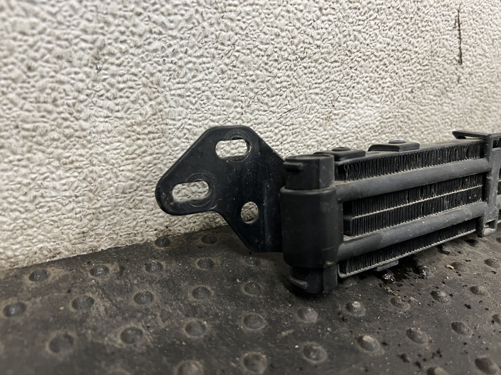 03-12 BENTLEY CONTINENTAL 6.0 POWER STEERING COOLER RADIATOR