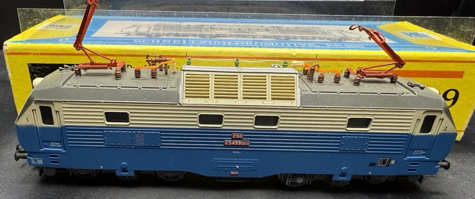 PIKO SCHNELIZUGLOKOMOTIVE ES 499 HO ELECTRIC LOCOMOTIVE 5/6220-002 BLUE TESTED! - Image 4 of 4