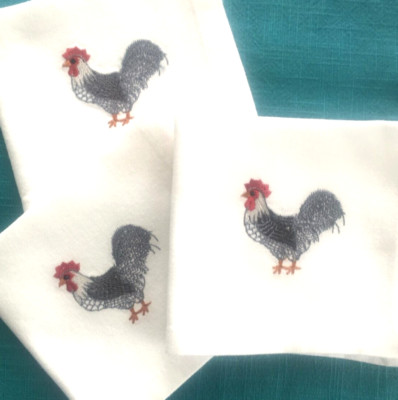 Pomegranate Inc Cloth Napkins 3 Cocktail White Cotton Embroidered Chicken 9''