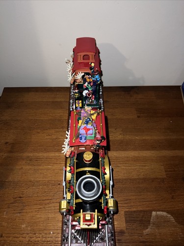 Mr. Christmas Gold Label Collection animierter musikalischer Santas Express Schornstein - Bild 6 von 9
