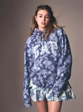 Love Shack Fancy Gap Floral Crop Hoodie Pullover Sweatshirt Logo Sz M Medium NWT