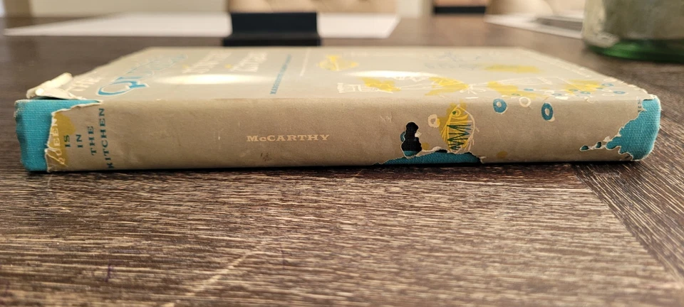 Signed Rare 1950s QUEEN IS IN THE KITCHEN Marguerite McCarthy Hc Good Cond - Image 2 of 4