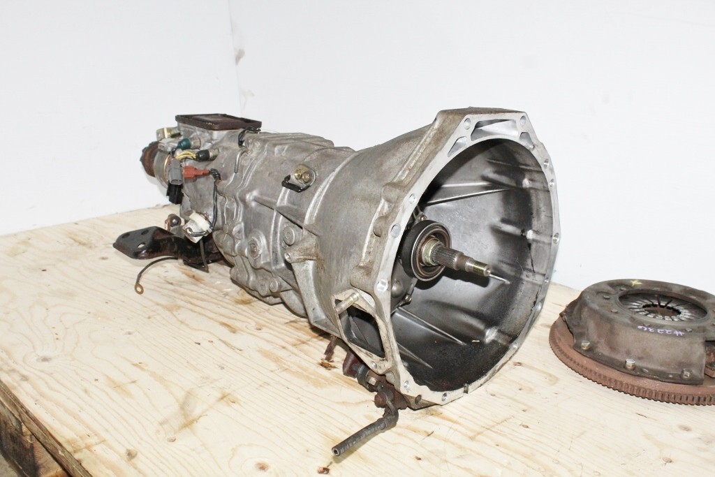 まっせい JDM 1990-1996 NISSAN 300ZX 5 SPEED MANUAL TRANSMISSION NON