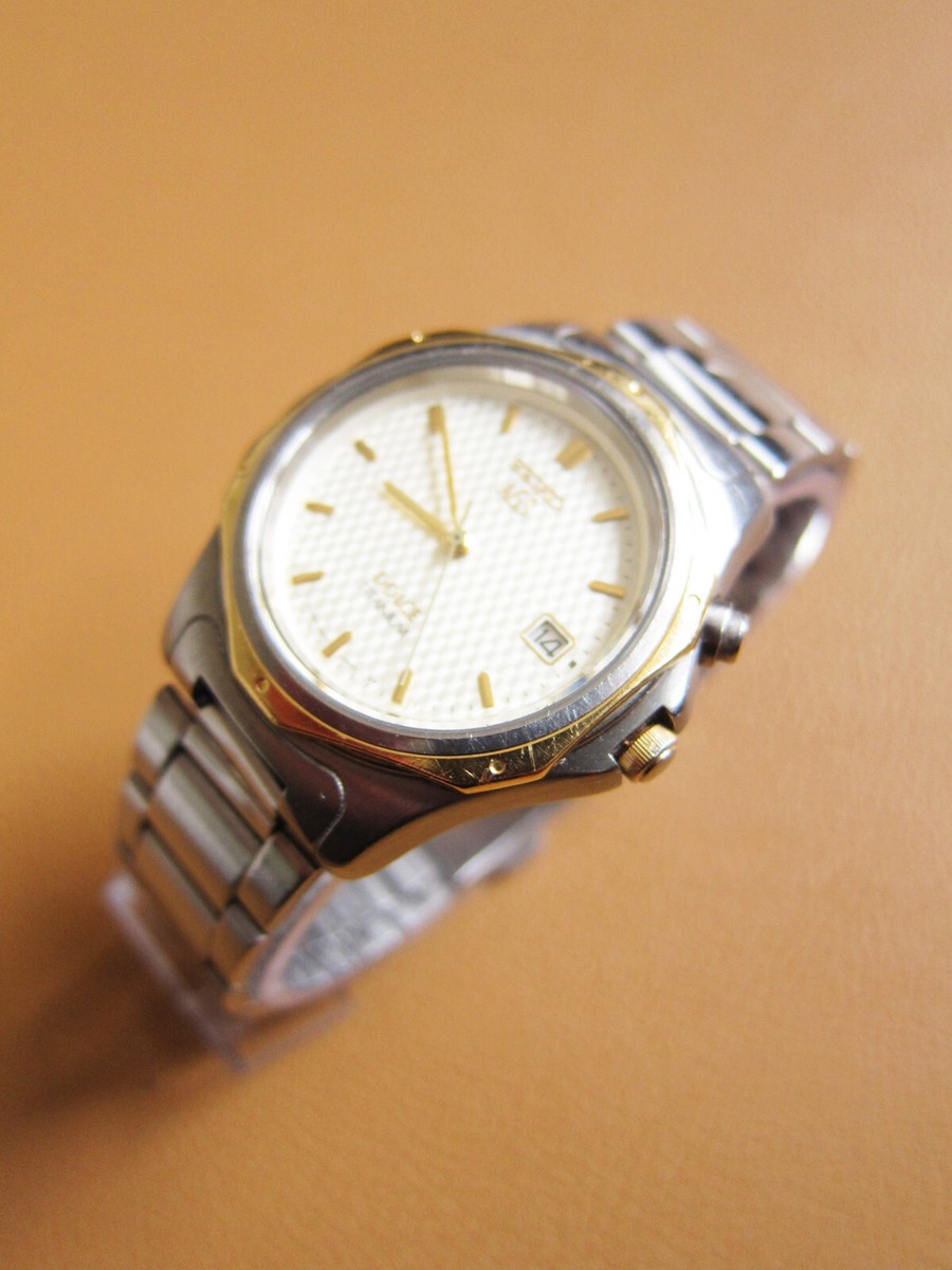 SEIKO 3M22-0A70 Titanium 18K Gold Bezel Dolce (AGS Kinetic) Watch