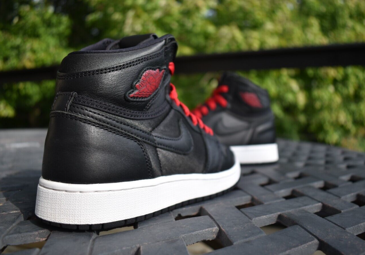 Nike Air Jordan 1 Retro High OG 