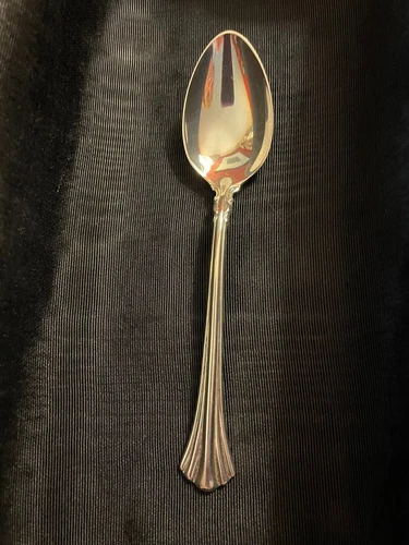 Reed & Barton sterling 1800 Century teaspoon