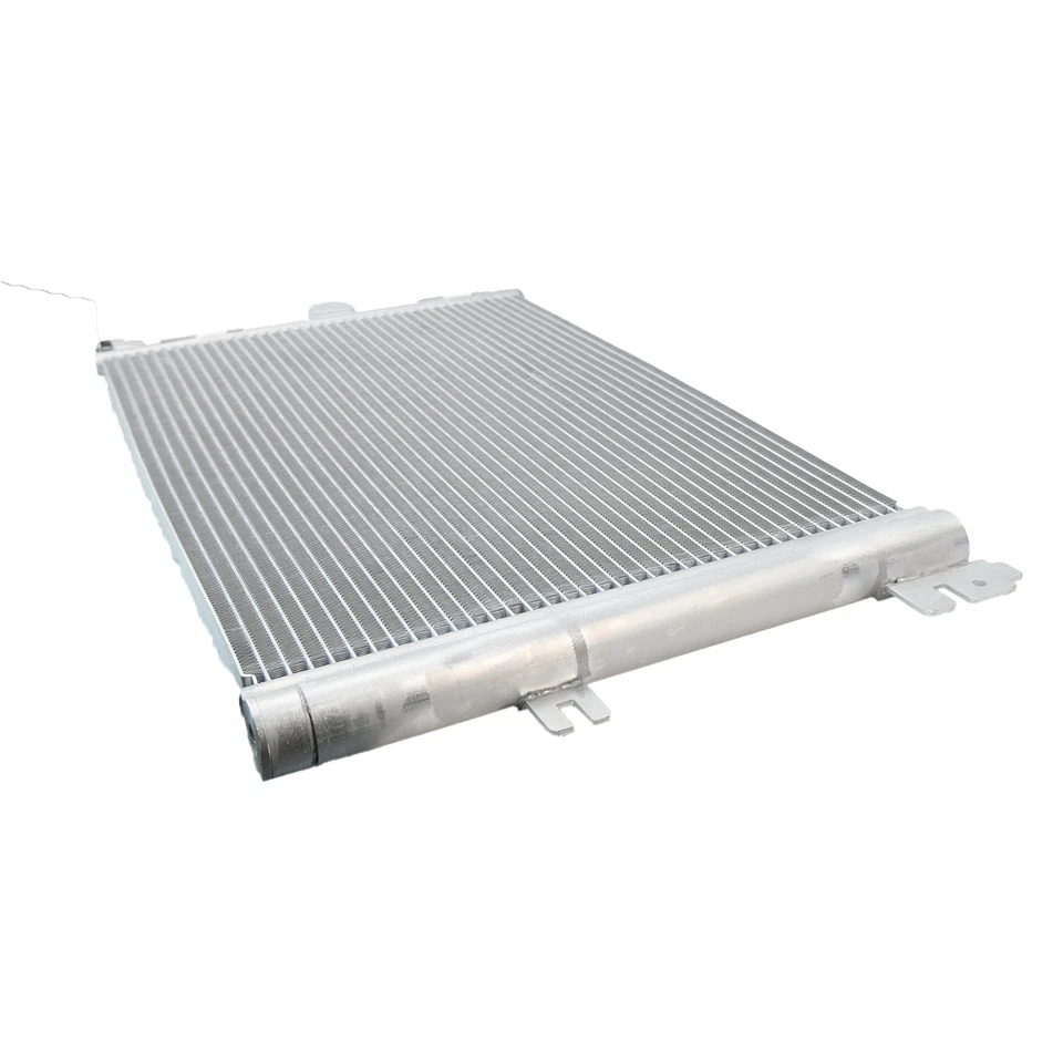 Condensador de cuatro puertas nuevas para Maserati Granturismo Grancabrio 228388 Foto 4 de 4