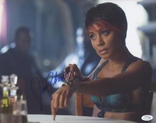 Jada Pinkett Smith "Gotham" AUTOGRAPH Signed 'Fish Mooney' 11x14 Photo ACOA