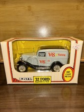 Vintage Ertl 1:25 Scale 1932 Ford Panel Delivery Truck V S Variety Coin Bank