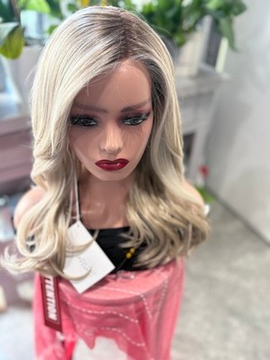 René of Paris  Glam wavez  wig in color Milky Opal New