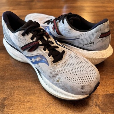 Saucony Men's Size 11 Triumph 20 Shoes, Vapor/Black - Neutral Running Shoes