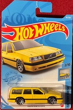 HOT WHEELS VOLVO 850 ESTATE WAGON YELLOW 43/250.  SEE COMBINED OFFERS!