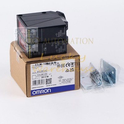 NEW One Omron E3JM-10M4-G-N Photoelectric Switch  1Pcs.