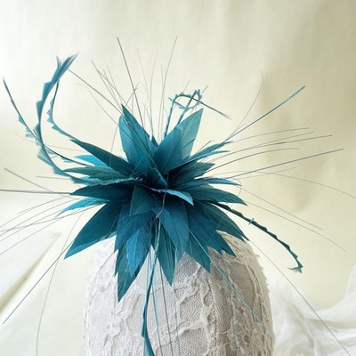 80 Farben gefärbte Gänsefedern Blume Millinery Hut Fascinator Kopfbedeckung Ascot