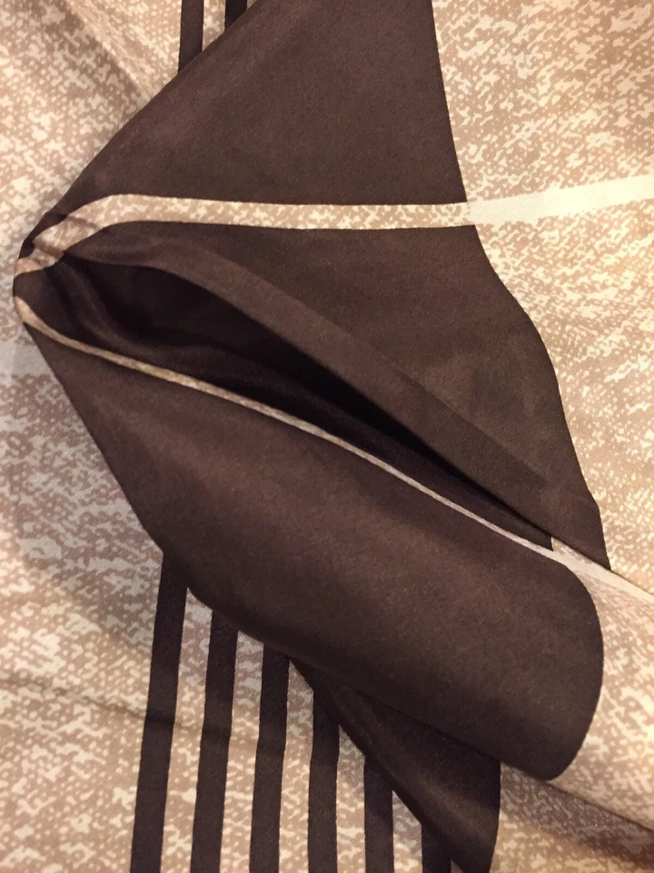 Designer Adrienne Vittadini 100% Pure Silk Panel Fabric Scarf 34” Square Brown - Image 3 of 4