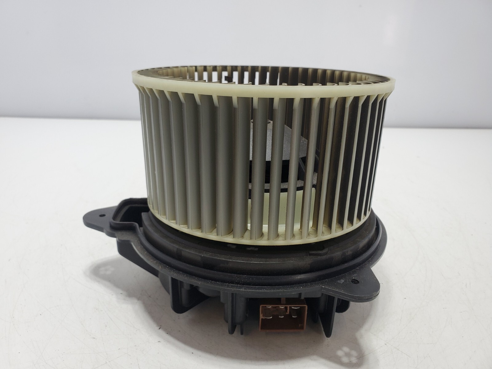 ✅ 13-19 OEM Maserati GT Sport M145 Front HVAC Heater Blower Motor Assembly 51k