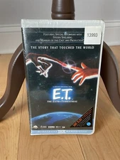 E.T. Extra-Terrestrial VHS Tape Sealed NIP 1982 Vintage Clamshell