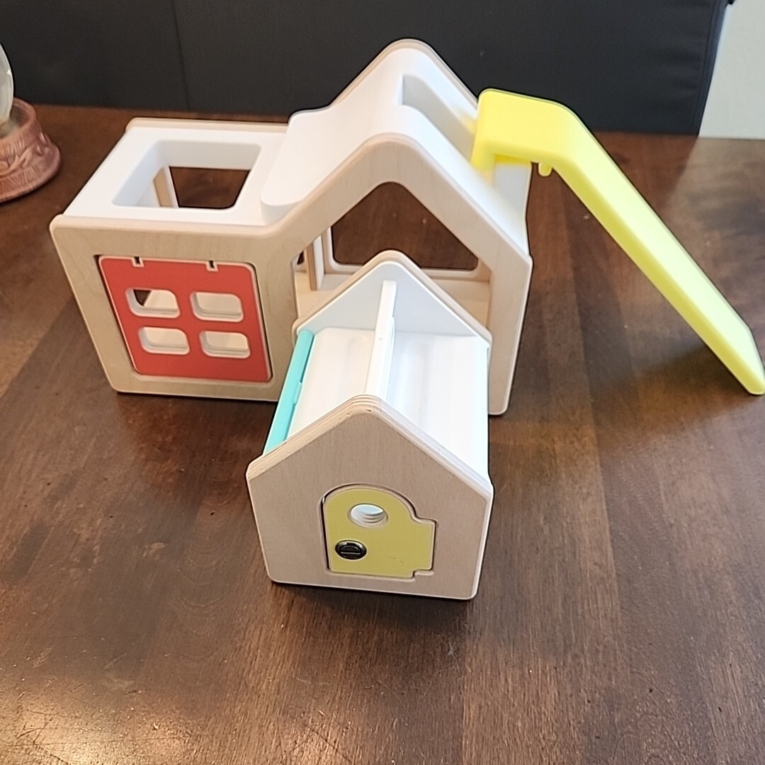 ラヴァーズハウス 人形 Lovevery Observer Play Kit Wooden Modular Playhouse Doll House W