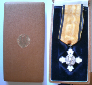 IN BOX CASE Chevalier Ordre du phénix Grèce Greece Médaille medal en écrin boite