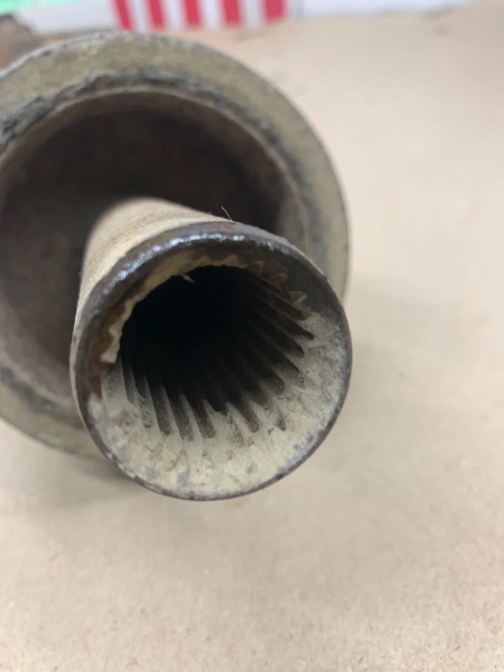 Ford Mustang 1993 eje de transmisión original 1979 Foxbody 79-93 2,3 L automático AOD Mustang Foto 3 de 4