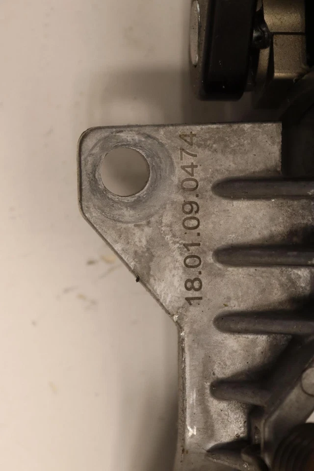 2018-2022 GMC TERRAIN FWD SLT 1.5L STEERING COLUMN W/ MANUAL ADJUSTMENT OEM - Image 4 of 4