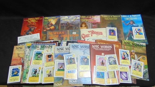 LOT 26 LOST WORLDS FANTASY COMBAT BOOK GAME + 8 TUNNEL TROLLS + CARDS
