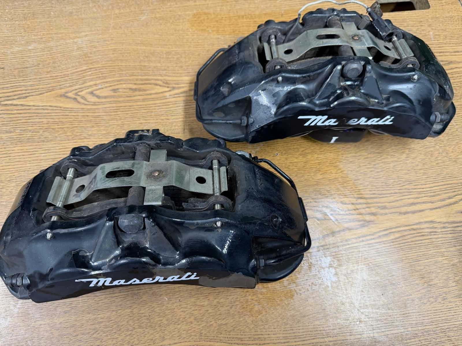 2014-2019 Maserati Ghibli Left & Right Front Brembo Brake Caliper 6 Piston Black