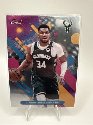 Giannis Antetokounmpo – 2025-26 Topps Finest Basketball · Base Common #43 Giannis Antetokounmpo