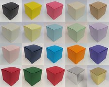 Square Cube Self Locking Favour Boxes for Cupcakes, Treats & Gifts – No Gluing