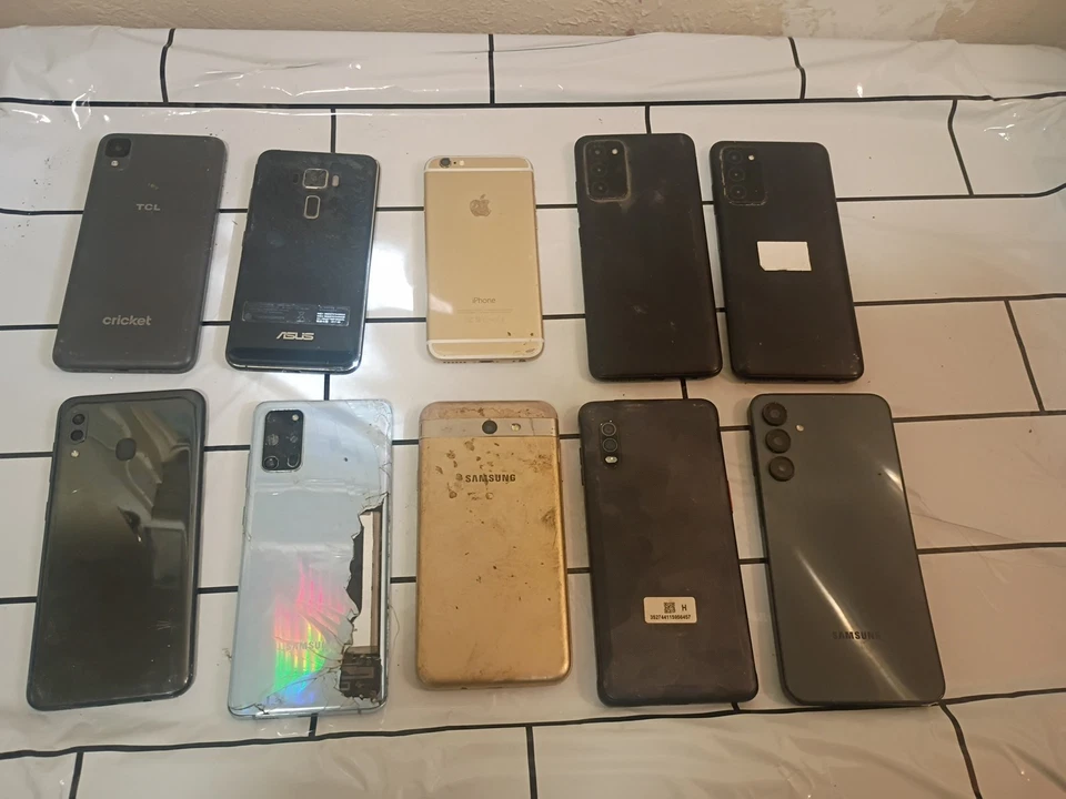 Lote de 10 smartphones para piezas Foto 2 de 4