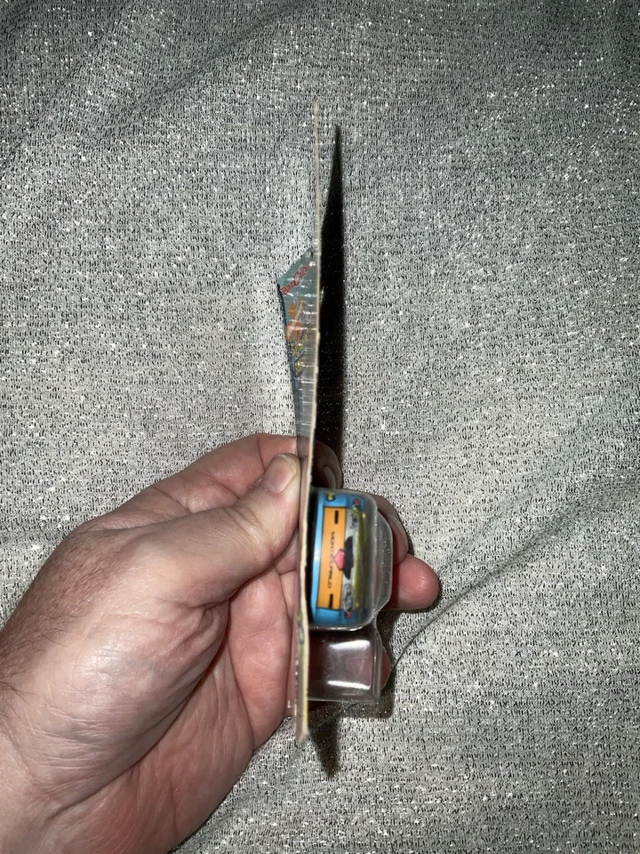 Jimmie Johnson SpongeBob SquarePants 1:64 NASCAR Diecast Lowe's Team Caliber New - Image 4 of 4