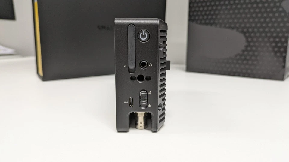 SmallHD Cine 5" LCD Monitor Excellent Condition Includes box - Image 2 of 4