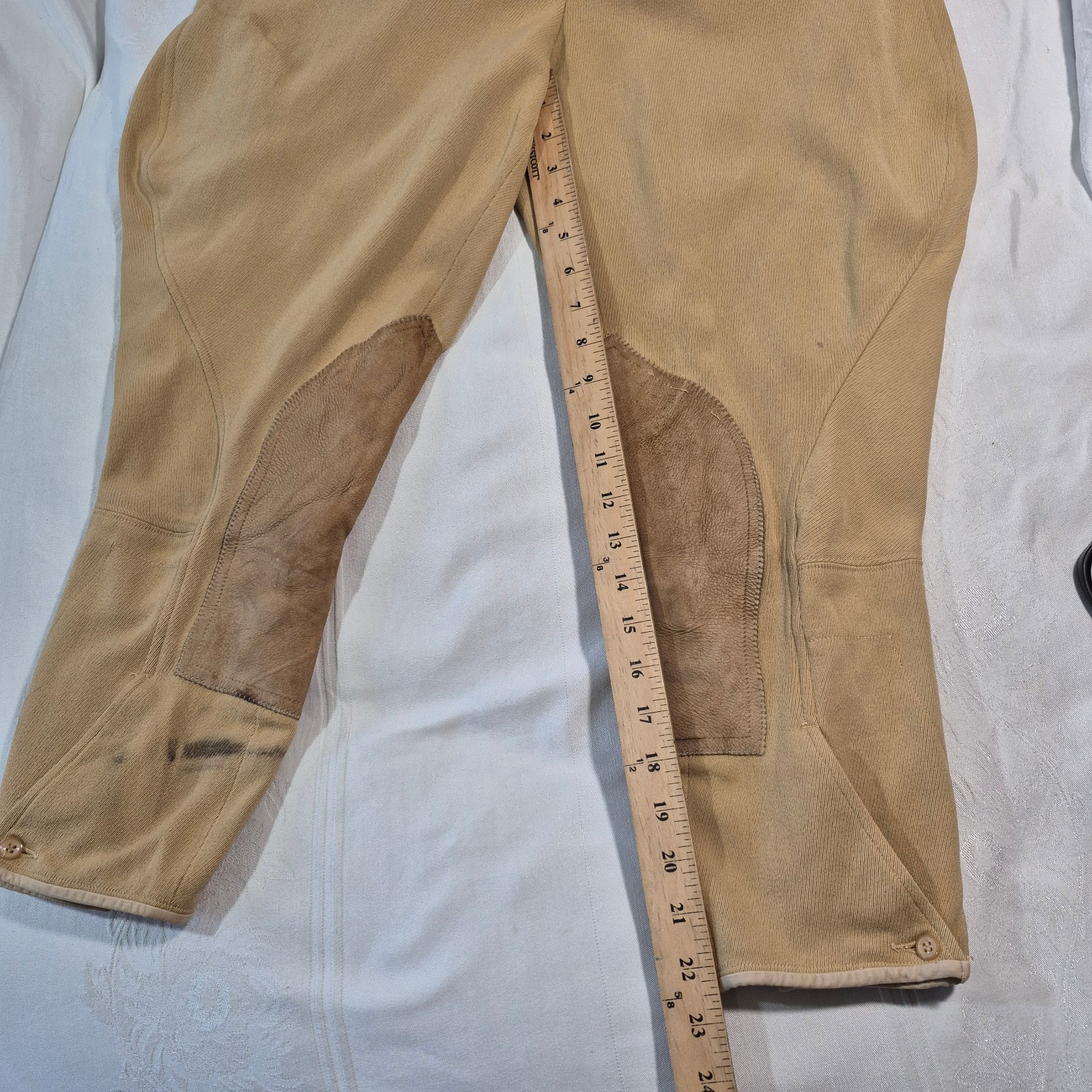 THE TAILORED SPORTSMAN EQUESTRIAN ENGLISHRIDING PANTS 26x22 (STAINED)