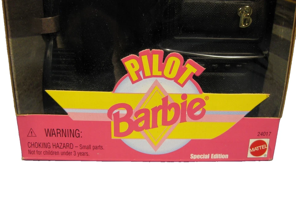 Bonita Muñeca Barbie Piloto Edición Especial 1999 Mattel No. 24017 Foto 4 de 4