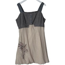 L33 Boho Sleeveless Dress (US XL) Floral Embroidery Ballon Hem Button Detail