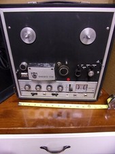 Vintage Rheem Roberts Reel To Reel Tape Deck 1719 Turns On/lights Up For Parts