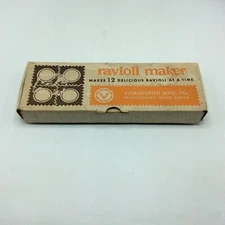 Vintage NIB Ravioli Maker Vitantonio MFG