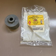 Detroit Diesel 23517912 Isolator Rocker Cover Bolt S60 Interstate McBee