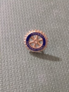 International Rotary Club Pin