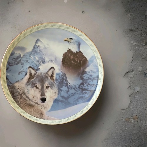 Bradford Exchange Soul Mates Wolf Porcelain Collector Plate
