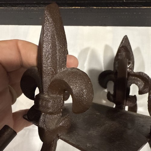 Ancien bougeoir/porte-cartes/sel-poivre-serviette Fleur De Lis fonte - Photo 11/14